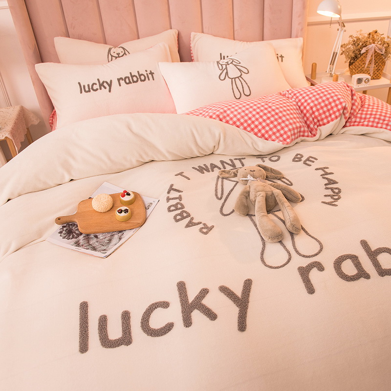 lucky rabbit-01